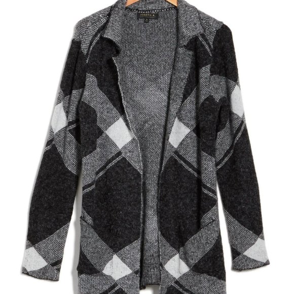 JOSEPH A Black | Gray Plaid Notch Collar Cardigan - Picture 4 of 5